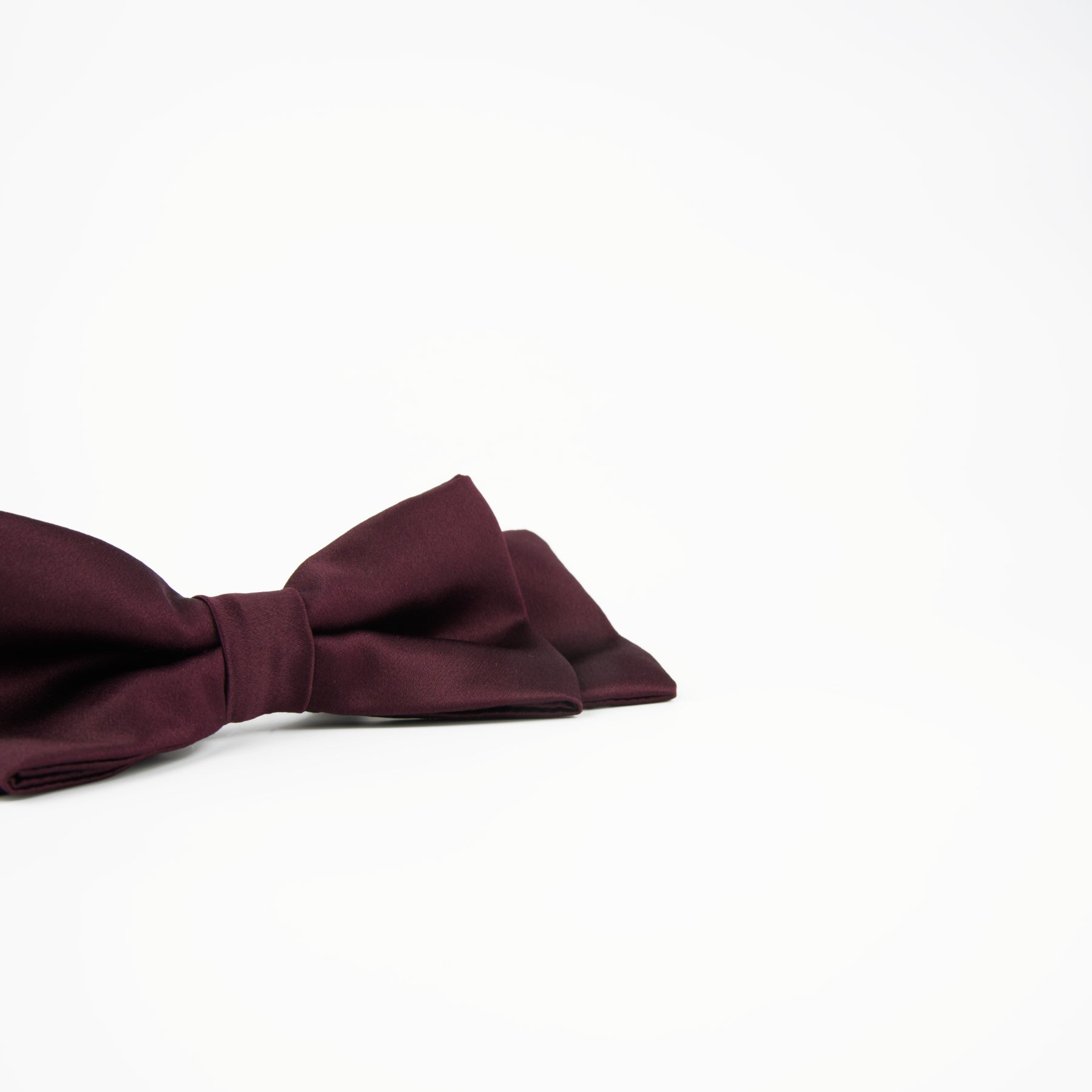 Nœud de papillon en soie, accessoire idéal pour vos cheveux épais ou fins