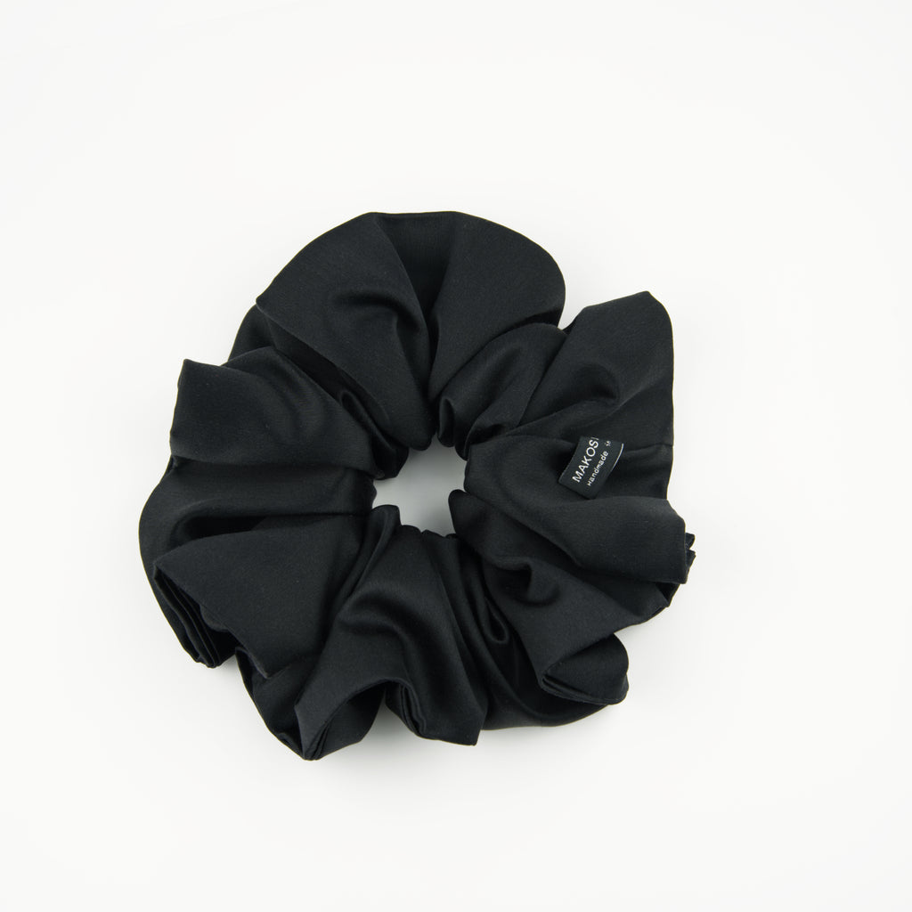 Accessoire cheveux mariage de luxe, ce chouchou en soie XL en édition limitée complète votre tenue