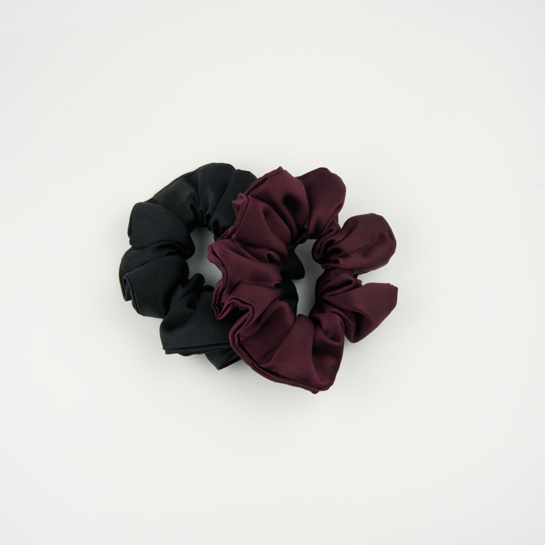 MAKOS PARIS, une jeune marque française d'accessoires cheveux engagée pour une mode plus responsable