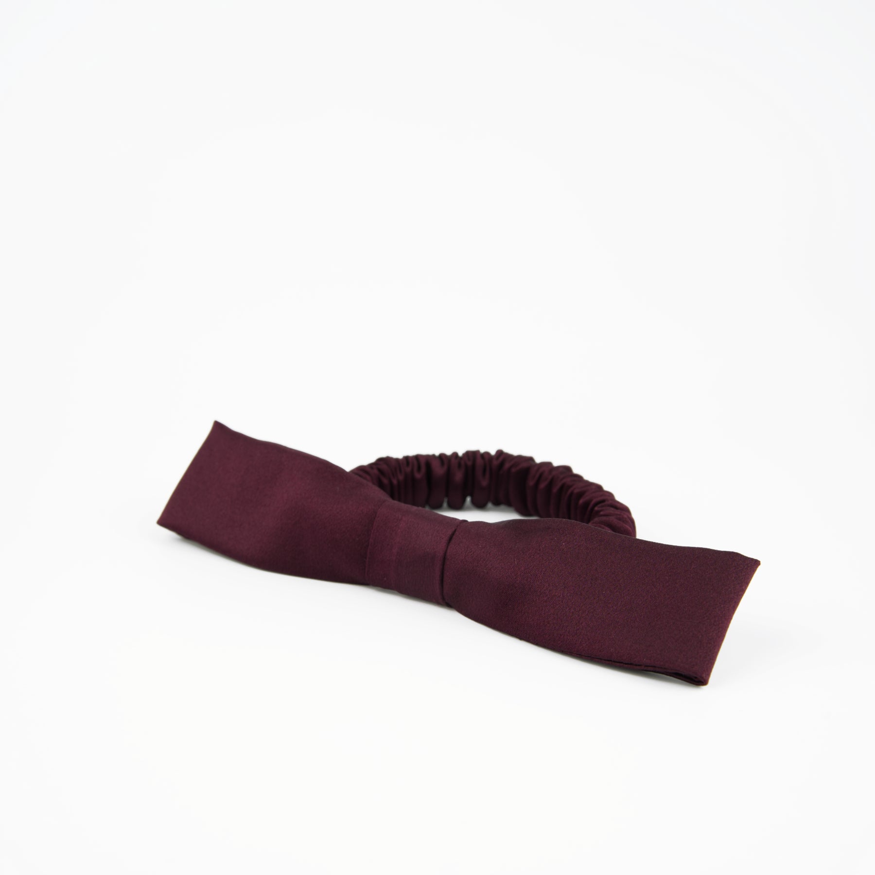 Accessoires pour cheveux courts élégants et sophistiqués en soie naturelle à porter comme des bijoux de cheveux 
